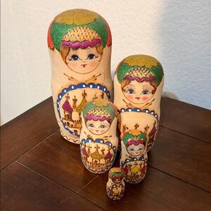 Hand-Painted Russian Nesting Dolls - Multicolor